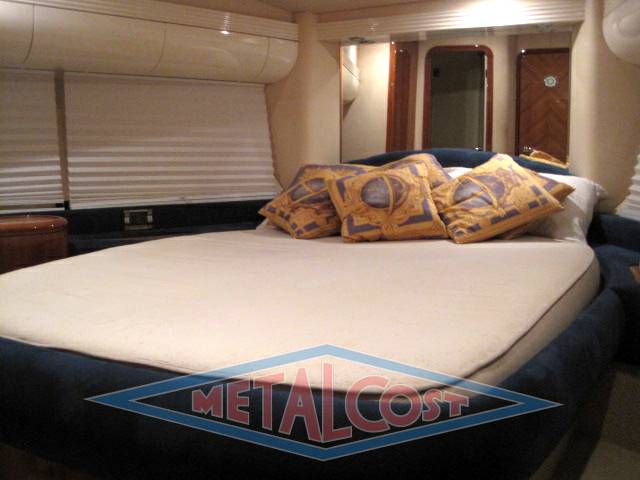 Azimut Az 52