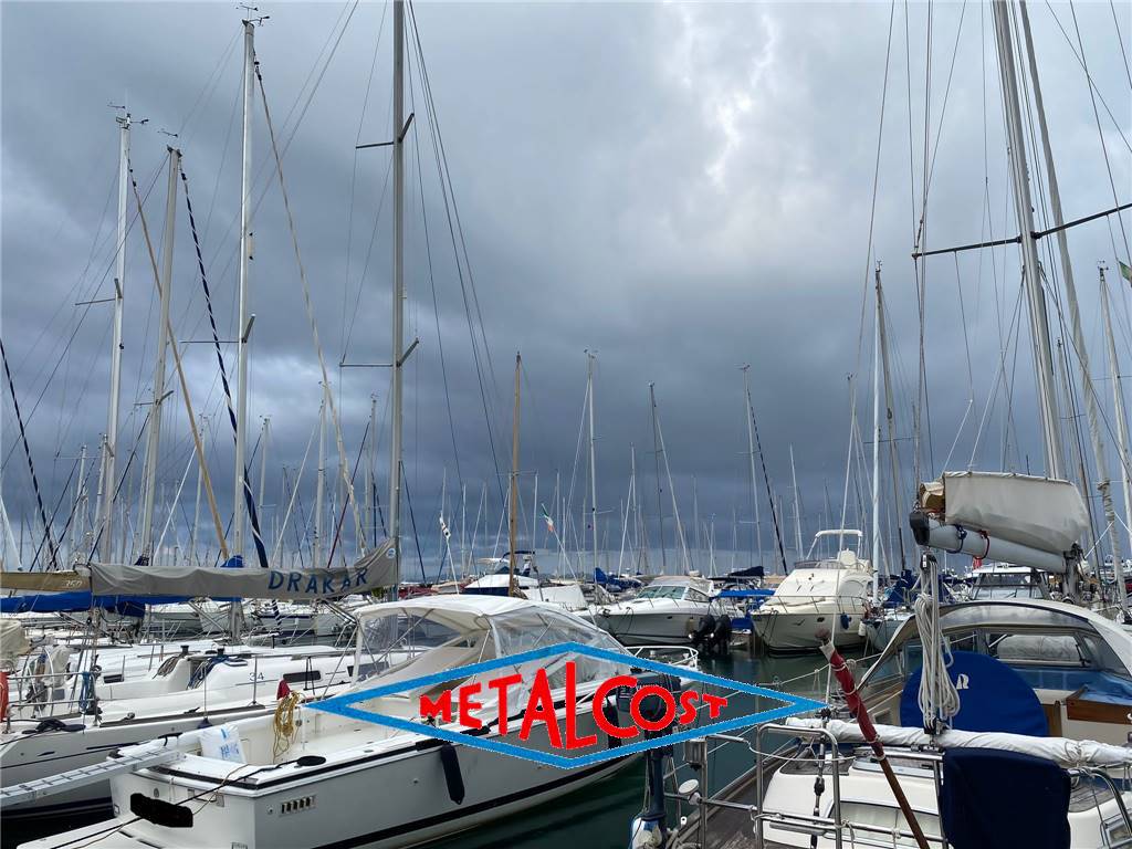 Bertram Moppie 28