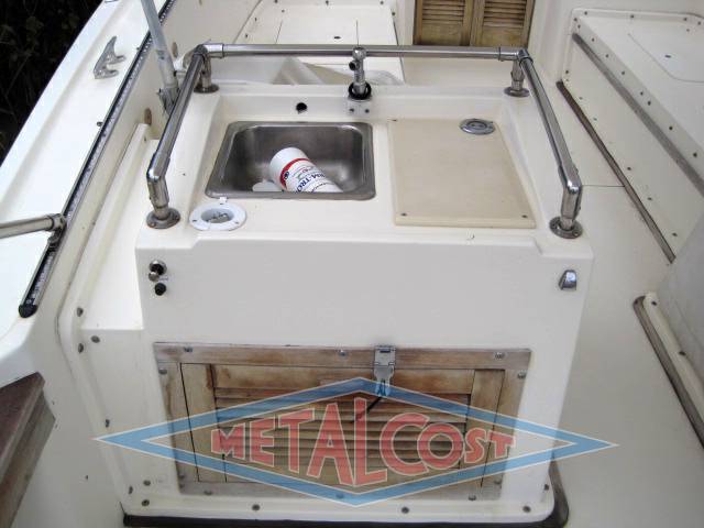 Mako 292 cc cabin