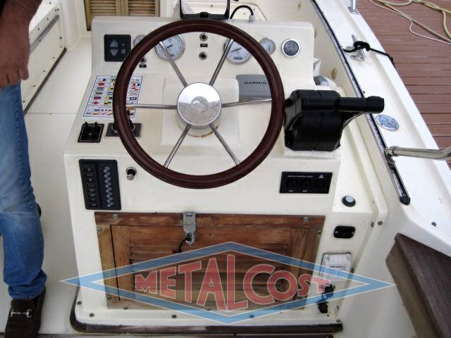 Mako 292 cc cabin