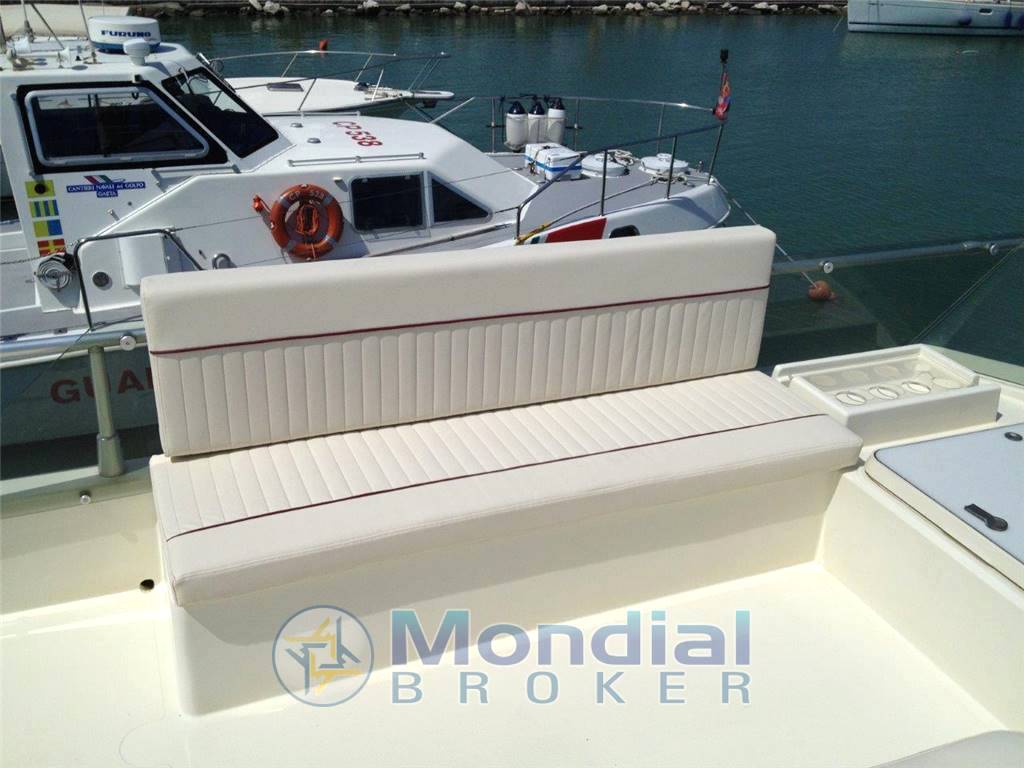 Ferretti 43