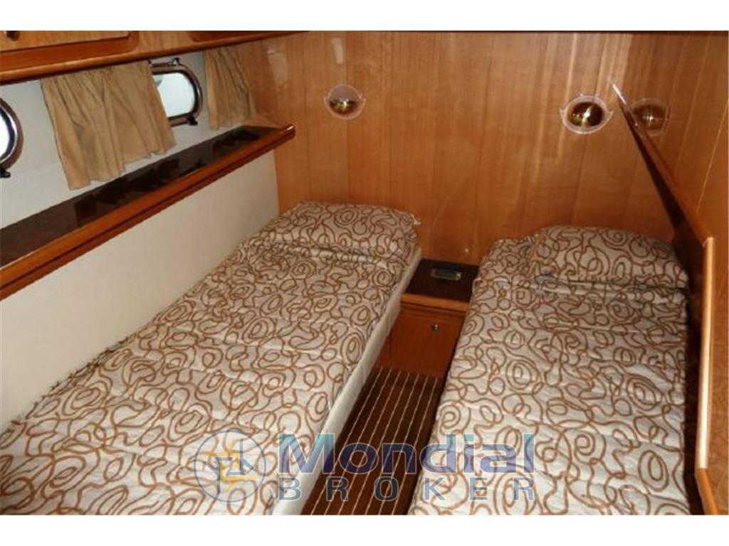 Raffaelli Maestrale 52