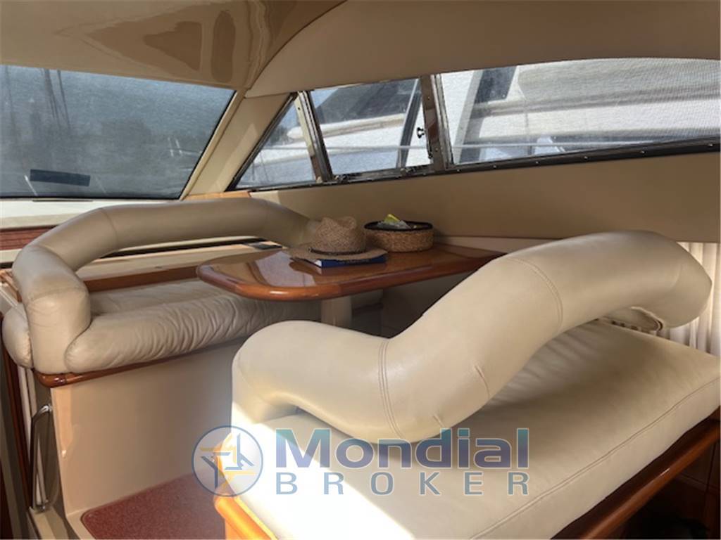 Ferretti 460