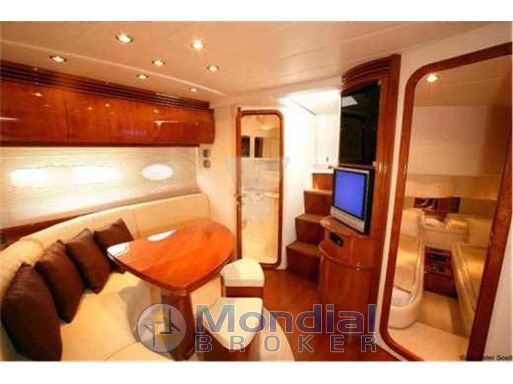 Pershing 46