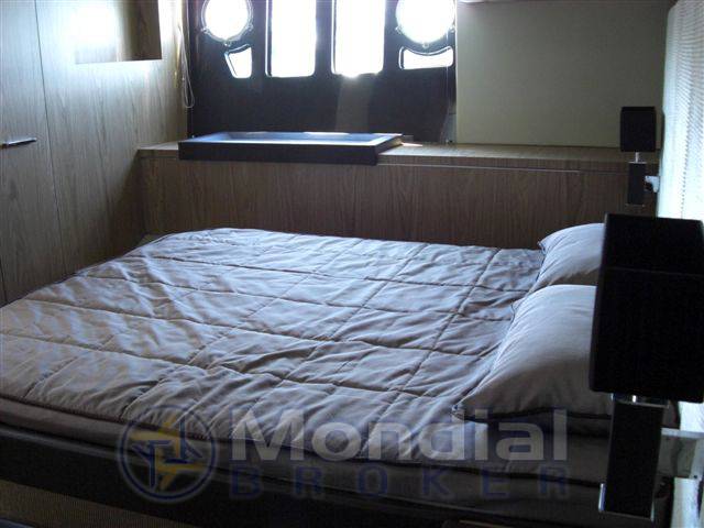 Sessa marine 54 fly