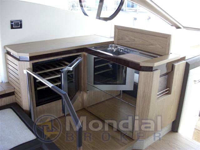 Sessa marine 54 fly