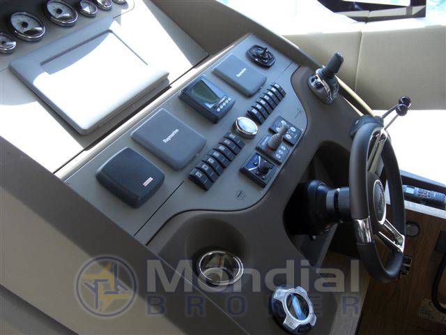 Sessa marine 54 fly