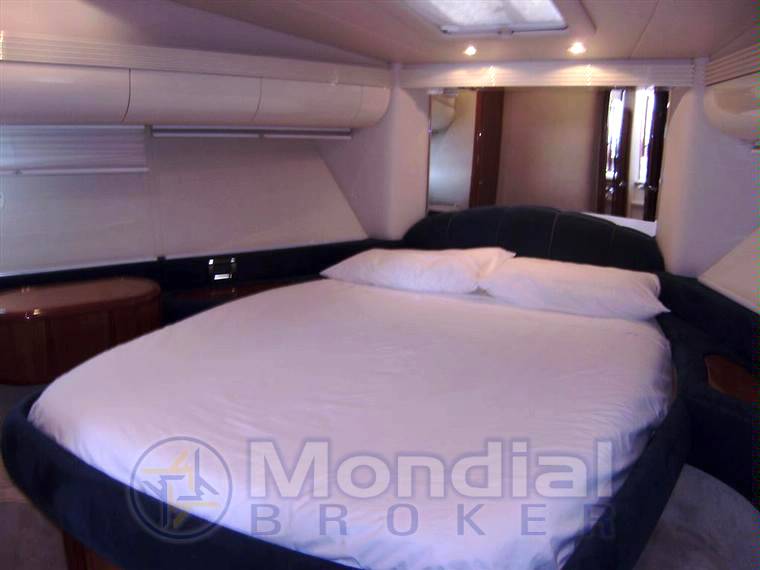 Azimut 52 fly