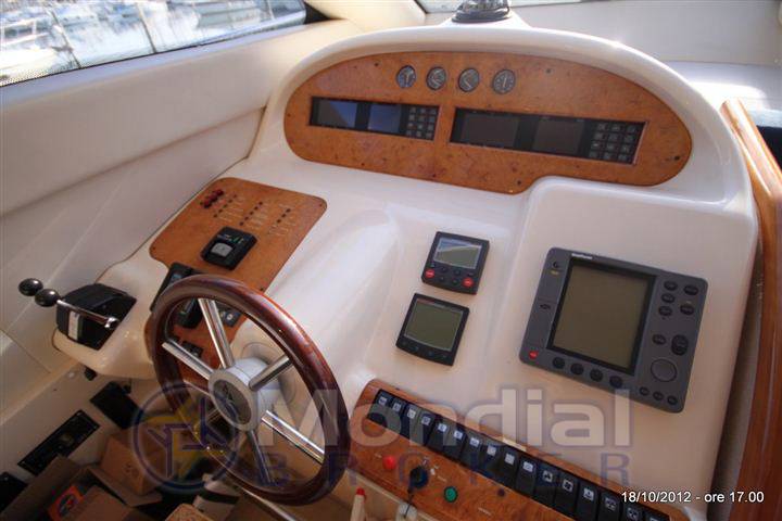 Azimut 52 fly