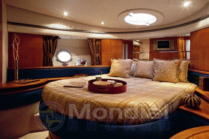 Azimut 50 fly
