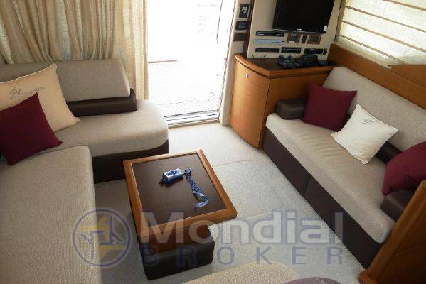 Azimut 43 fly plus