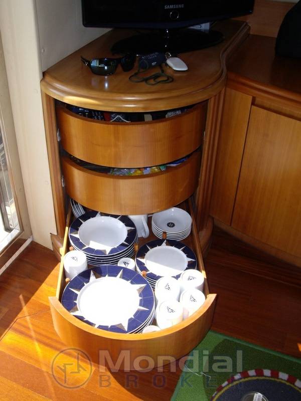 Azimut 46 fly evo