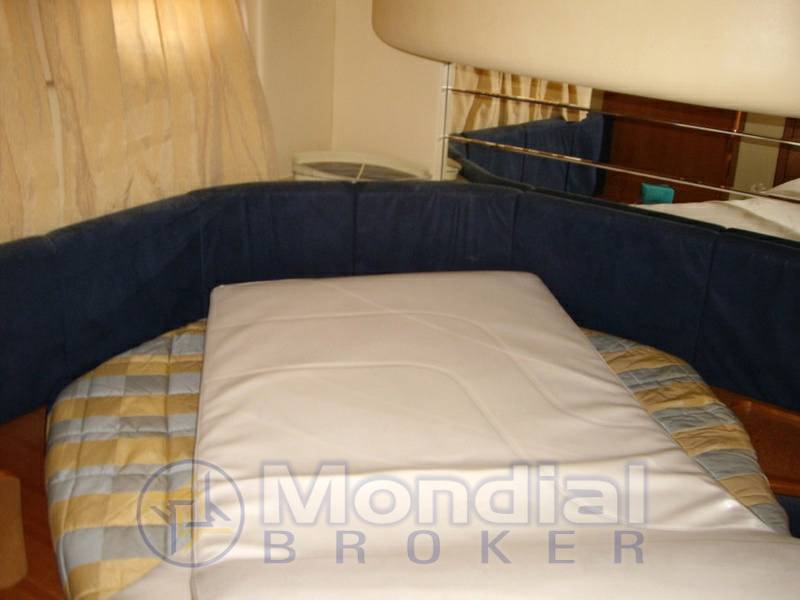 Azimut 46 fly evo