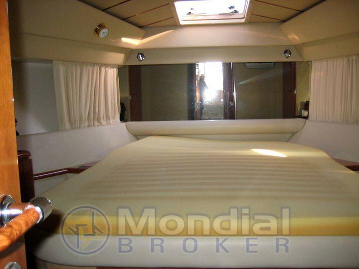 Ferretti 480 fly