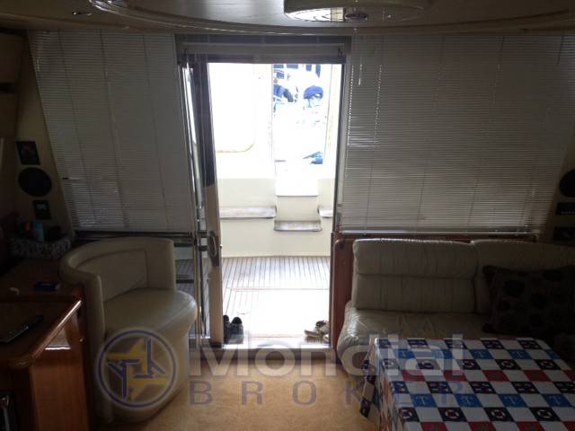 Ferretti 460