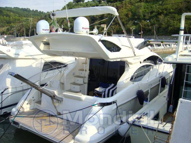 Azimut 43 fly