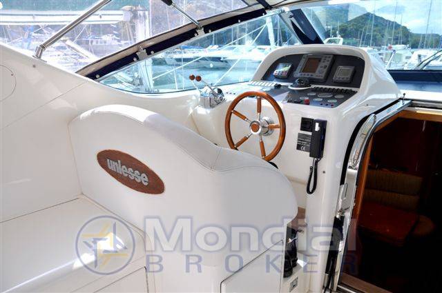 Uniesse 42 open