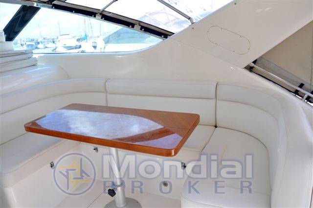 Uniesse 42 open