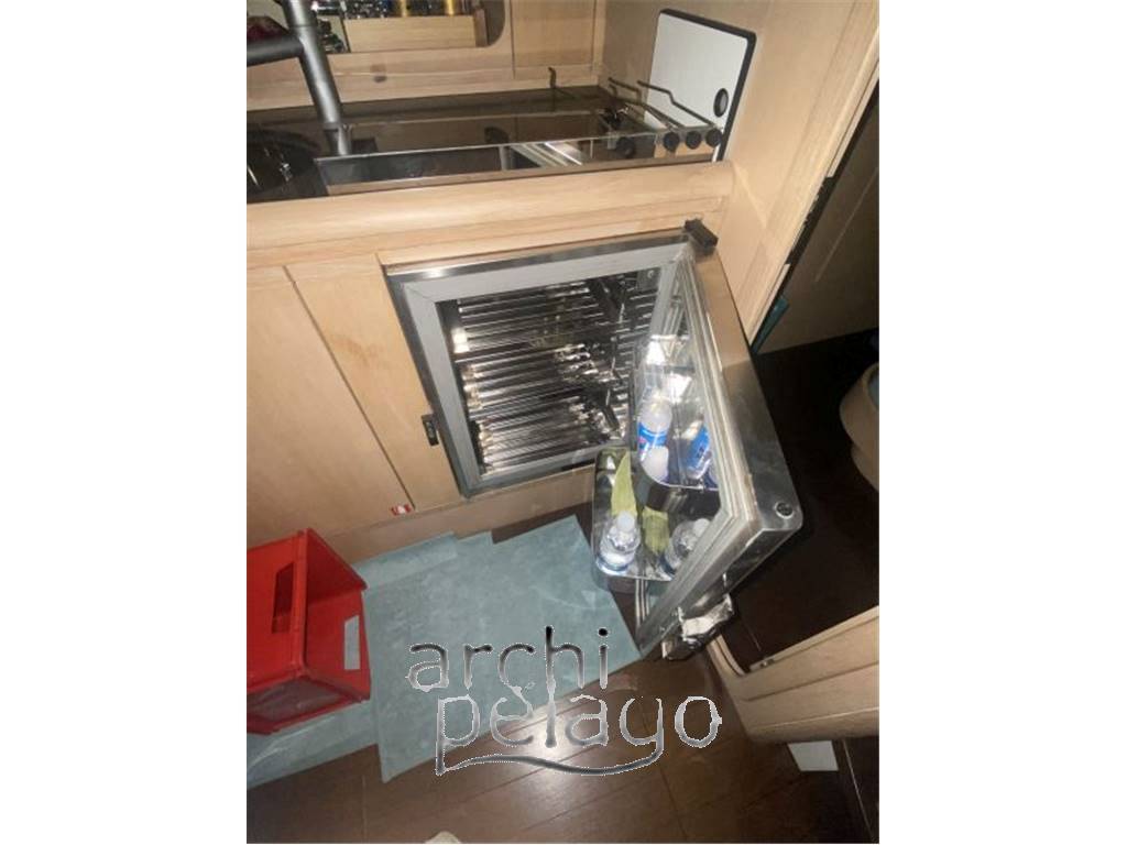 Cantieri estensi F370 bluetime