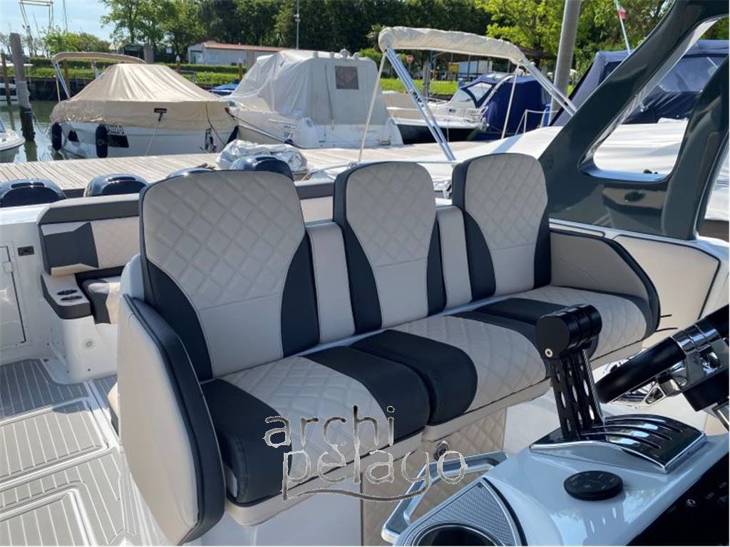 Cigarette racing team llc Huntress 42'