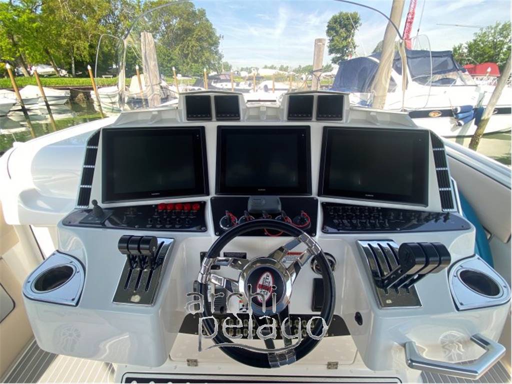 Cigarette racing team llc Huntress 42'