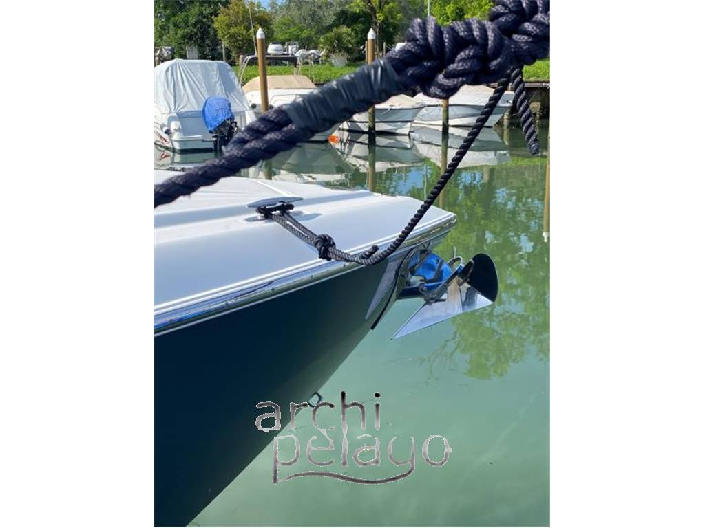 Cigarette racing team llc Huntress 42'