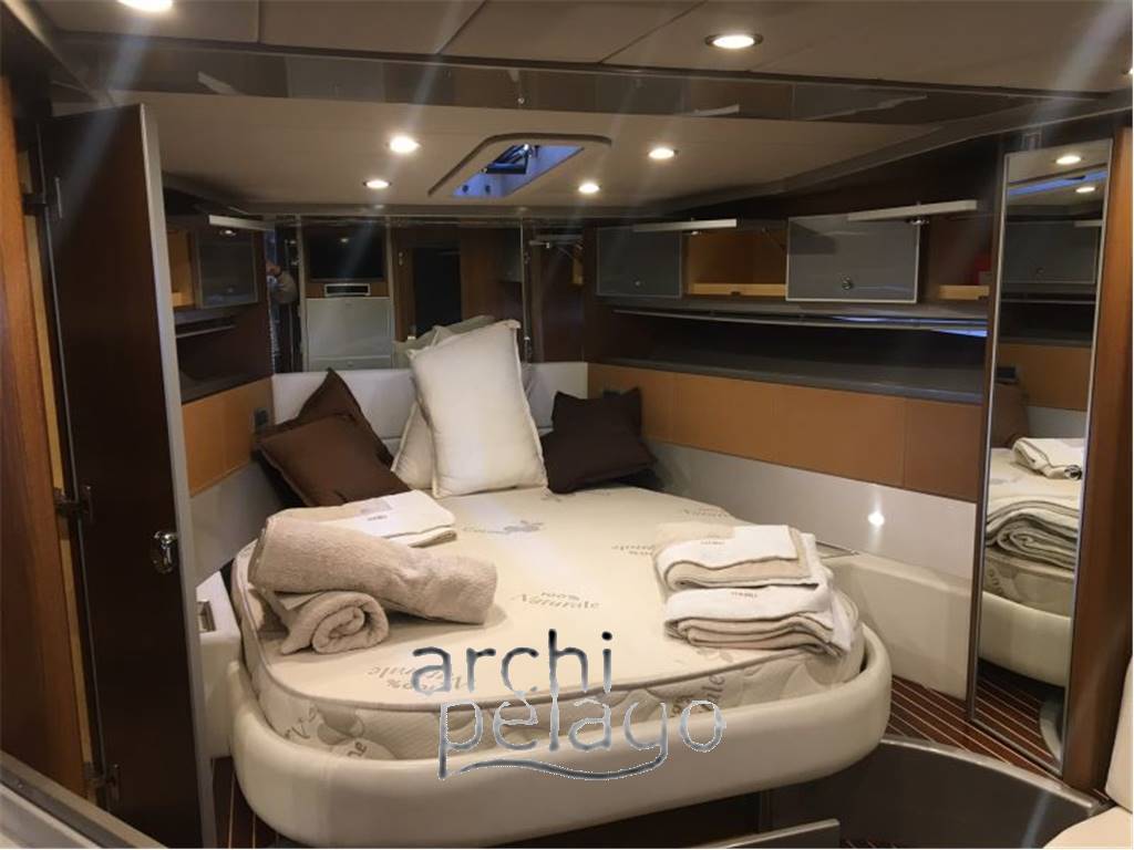 Riva Rivarama 44'