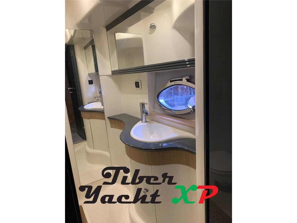 Atlantis - gobbi - azimut 42 xl - barca in esclusiva - interni rov