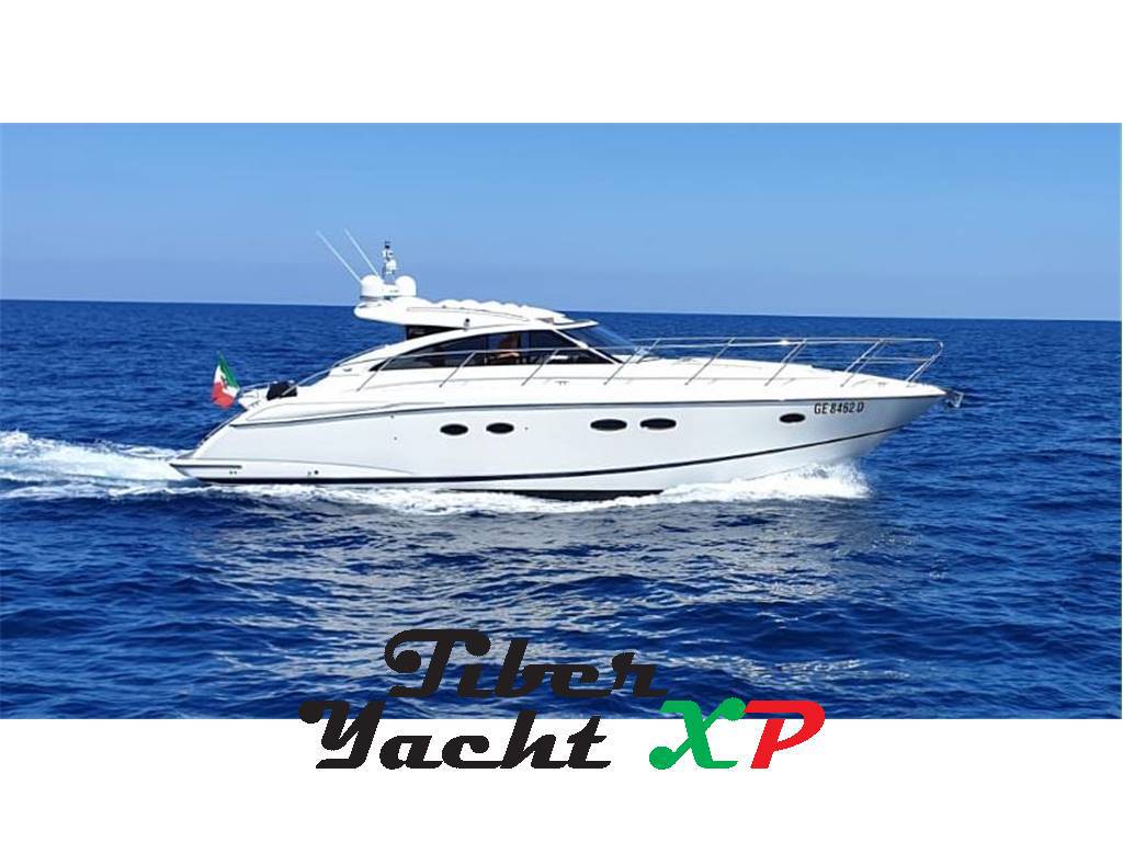 Princess V45 - barca in cantiere da noi
