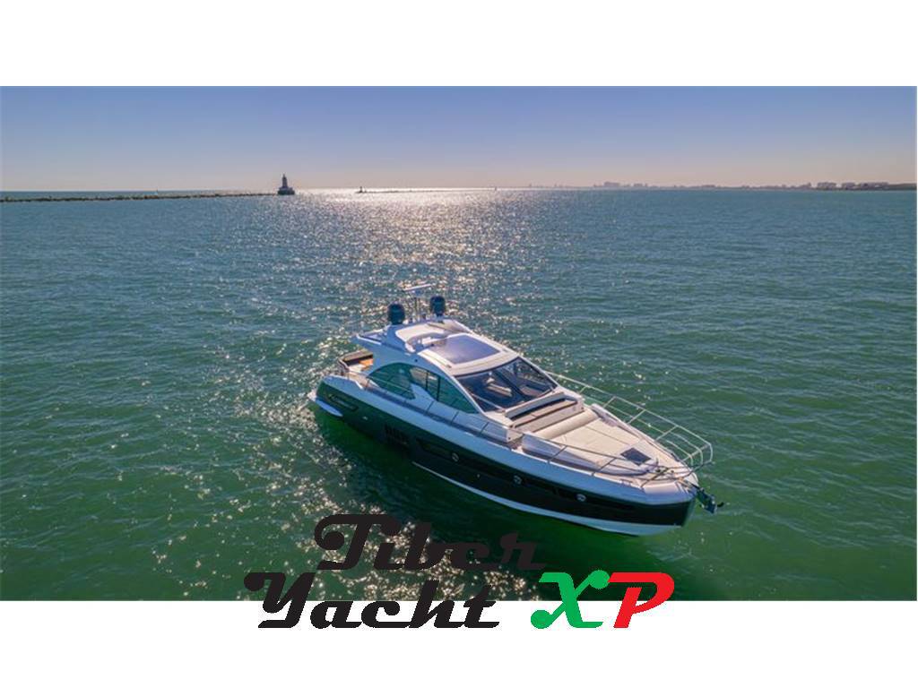 Azimut 55s hard top