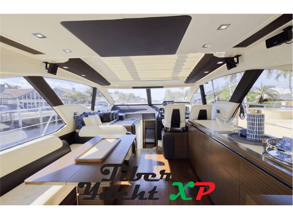 Azimut 55s hard top
