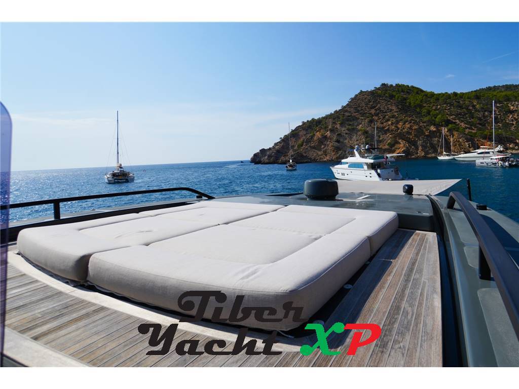 Bluegame 60 gbx - barca pronta alla navigazione