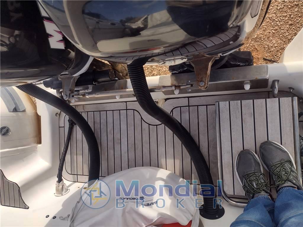 Nuova jolly King 820
