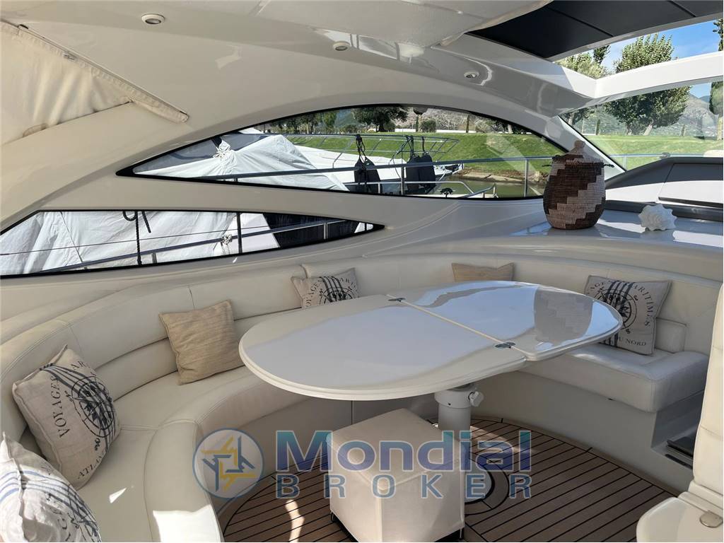 Pershing 46