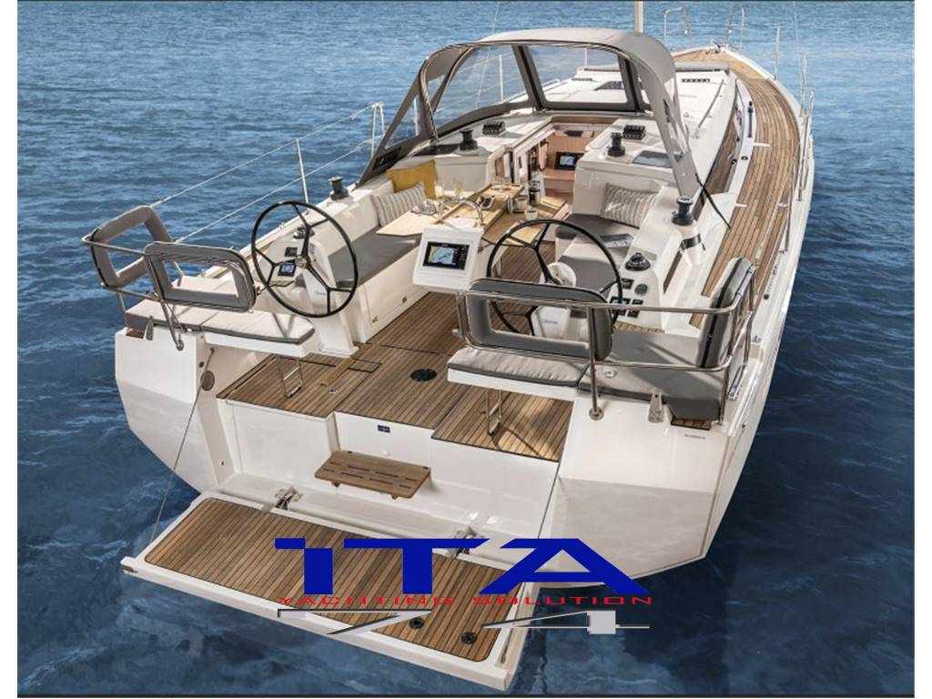 Bavaria C38