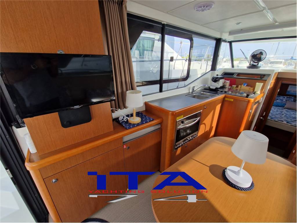 Beneteau Swift trawler 30