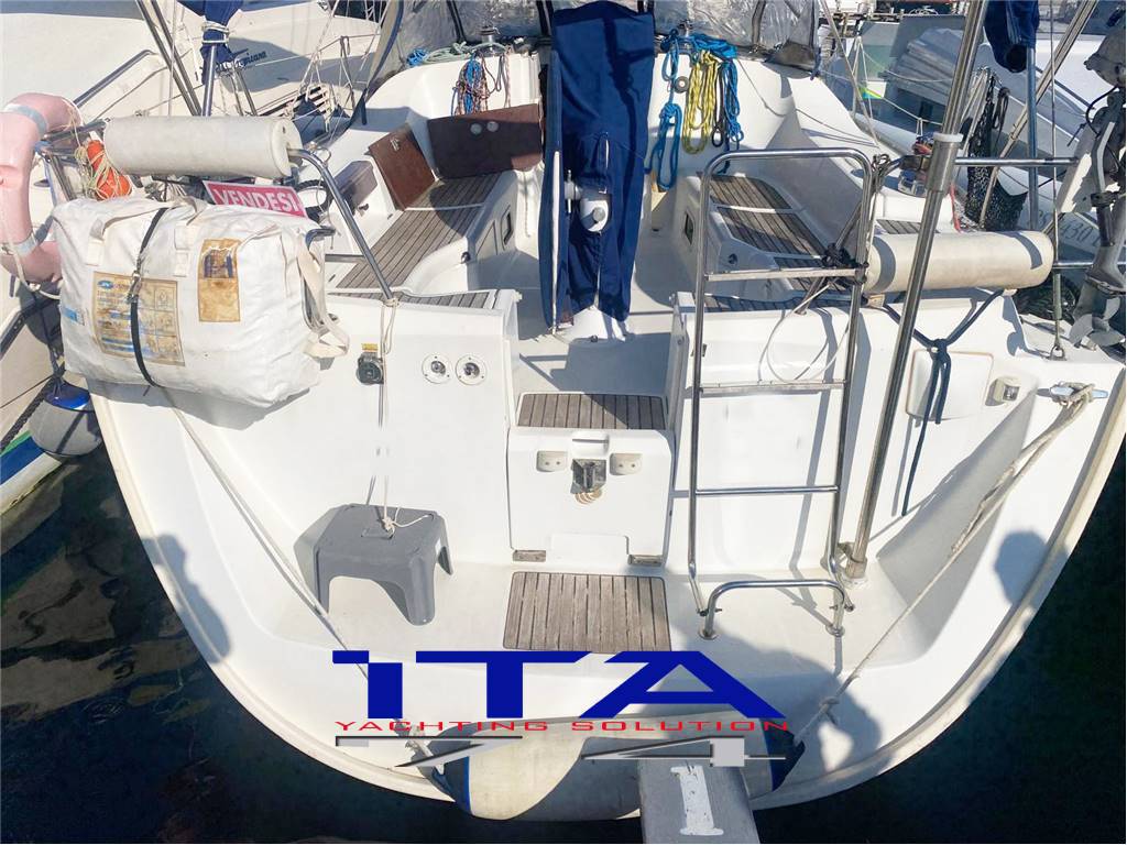 Beneteau 393