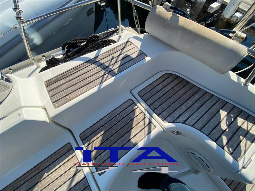 Beneteau 393