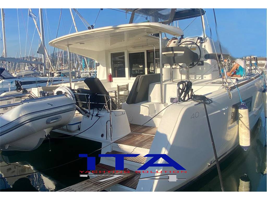 Lagoon 40