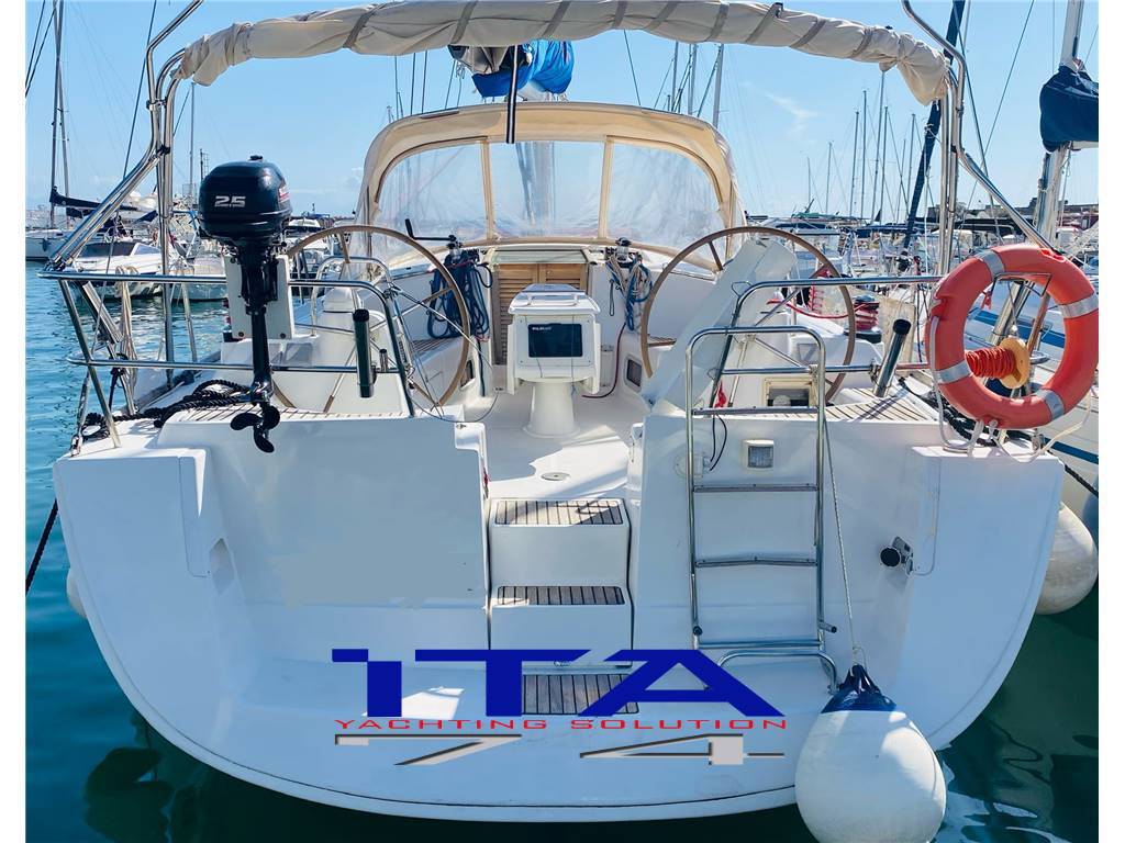 Beneteau Oceanis 43