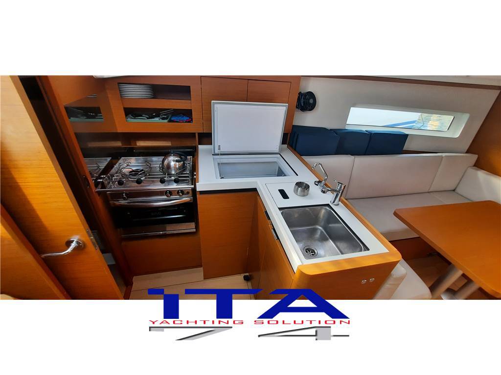 Jeanneau Sun odyssey 380