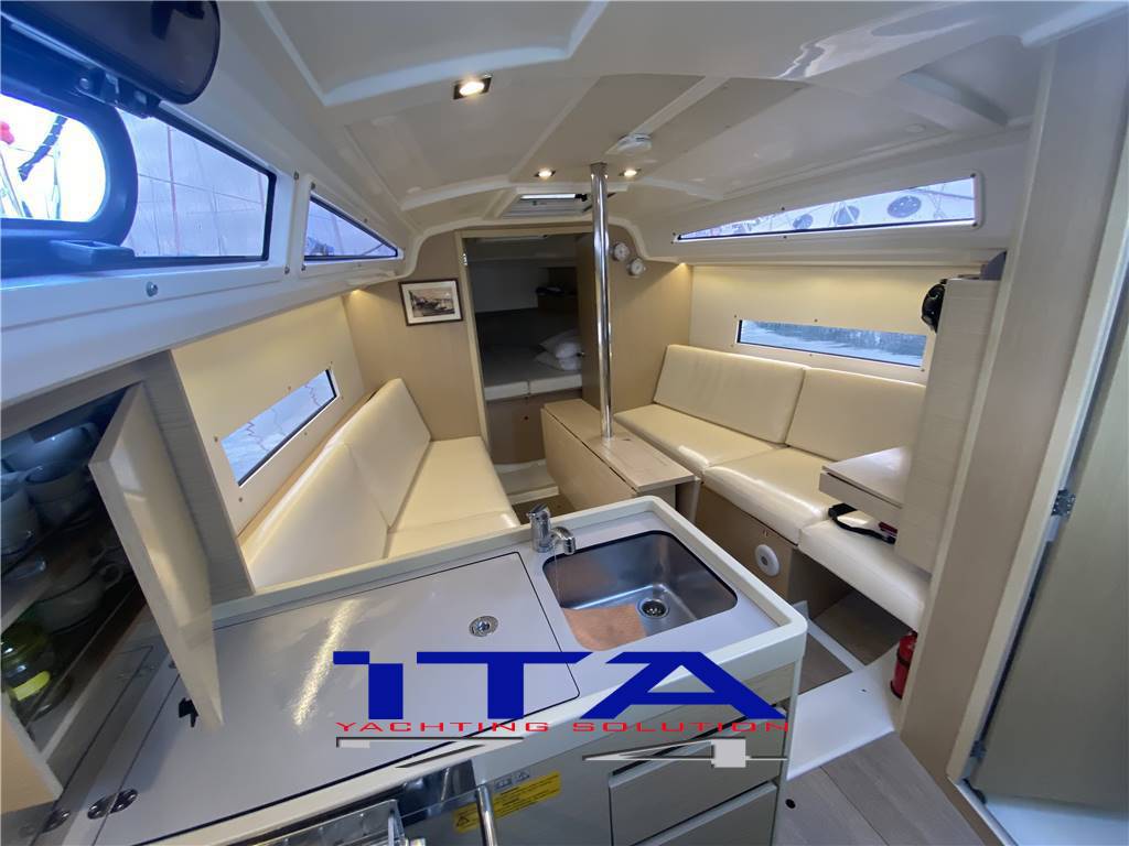 Beneteau Oceanis 30.1