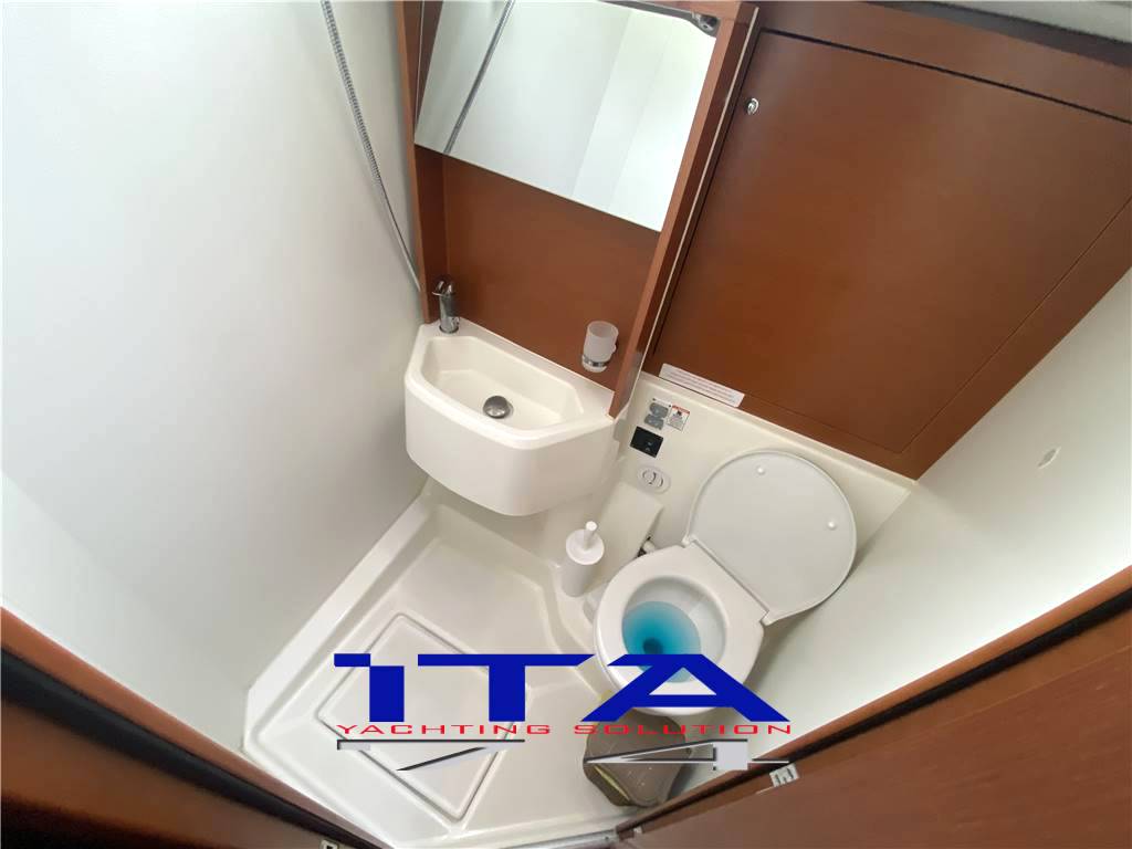 Beneteau Oceanis 51.1