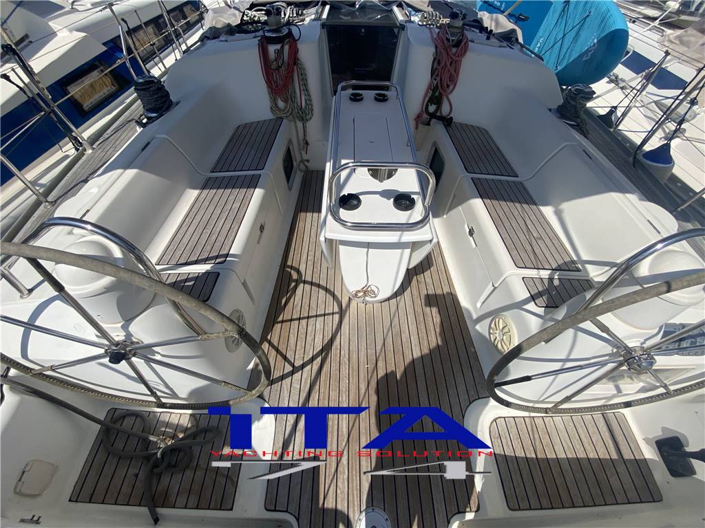 Jeanneau Sun odyssey 43