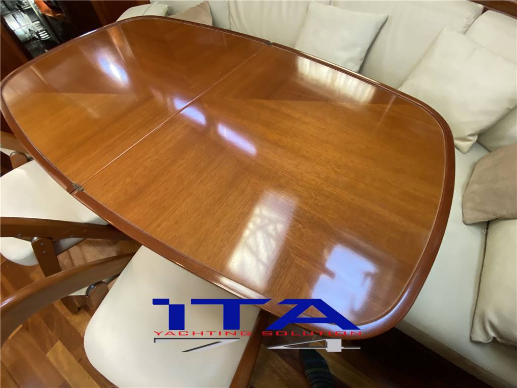 Beneteau 57