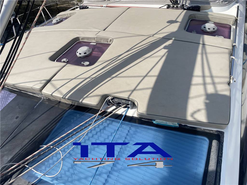 Jeanneau 53