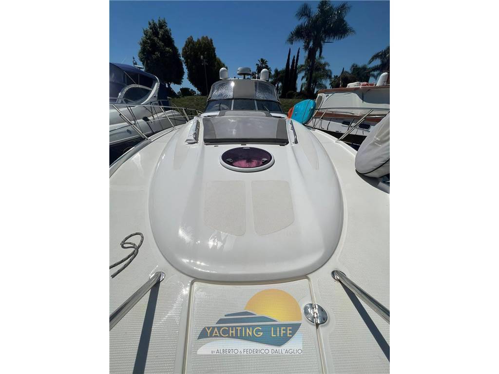 Bavaria 37 open