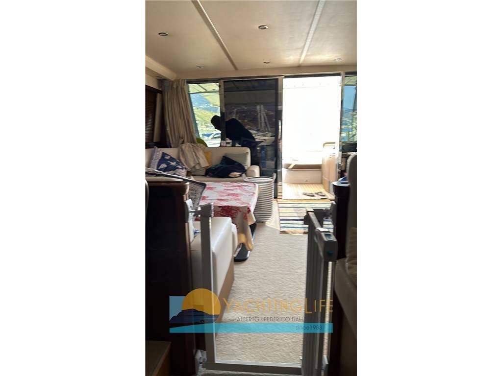 Princess yachts V 65