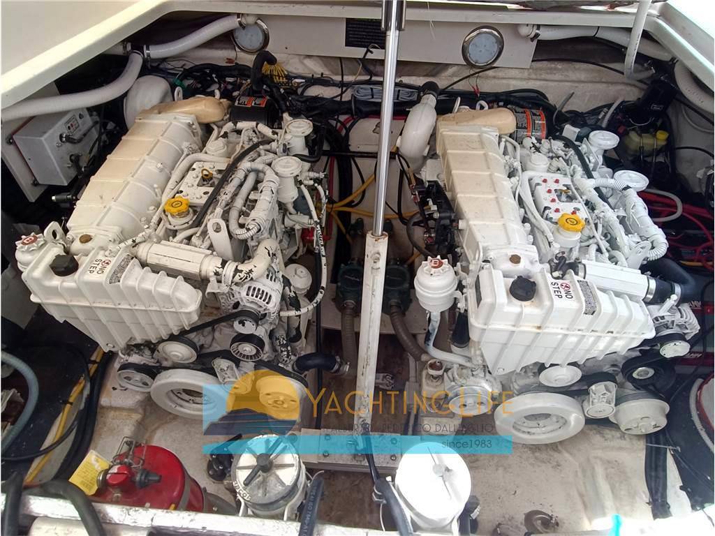 Crownline 340cr