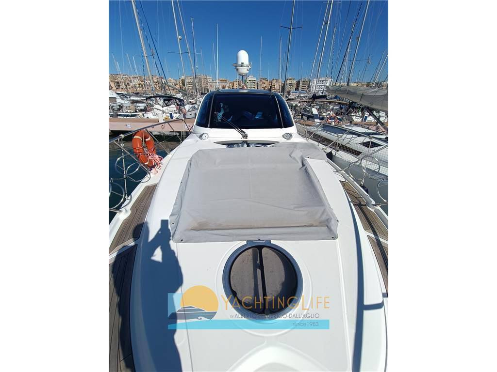 Cranchi Mediterranee 47 hard top